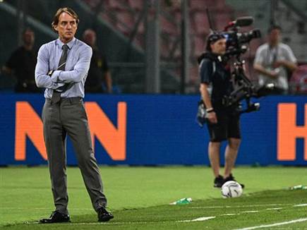 לא היה מרוצה מהמחצית הראשונה. מנצ'יני (GETTY)