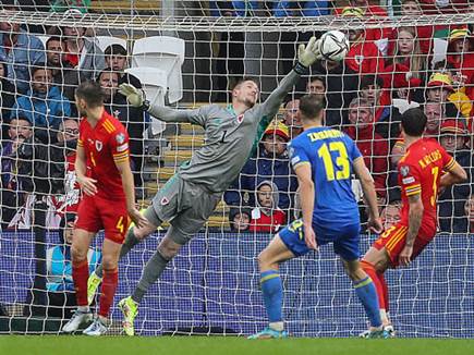 הציל את וויילס הערב. הנסי (GETTY)