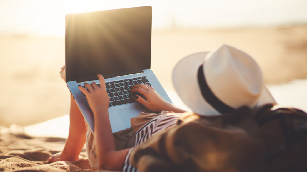 סטודנט בים סטודנט בים