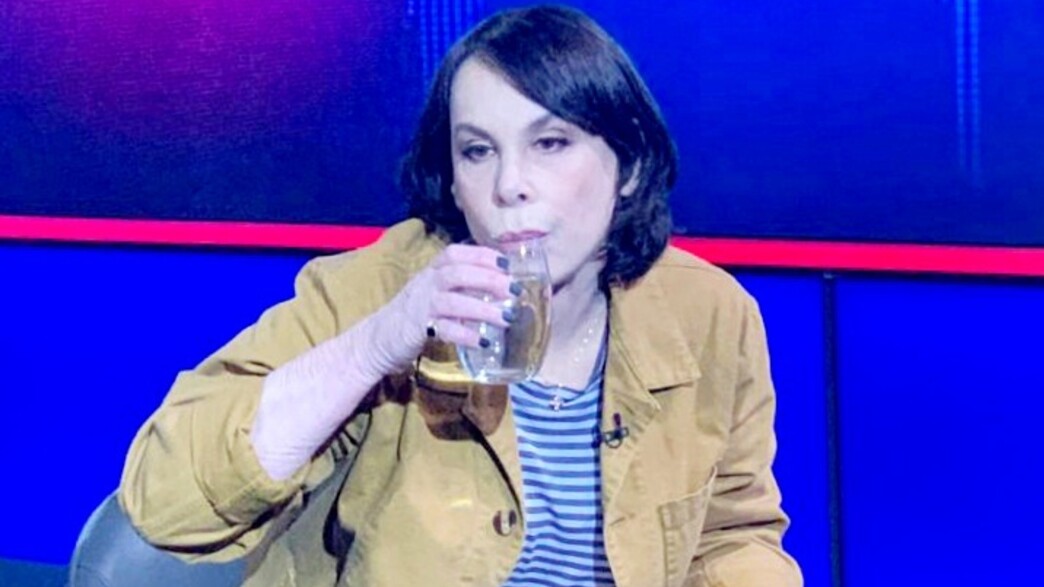 אורלי זילברשץ ב"אינטימי"