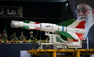 אירן, איראן, עלי חמינאי, גרעין (צילום: Majid/Getty Images)