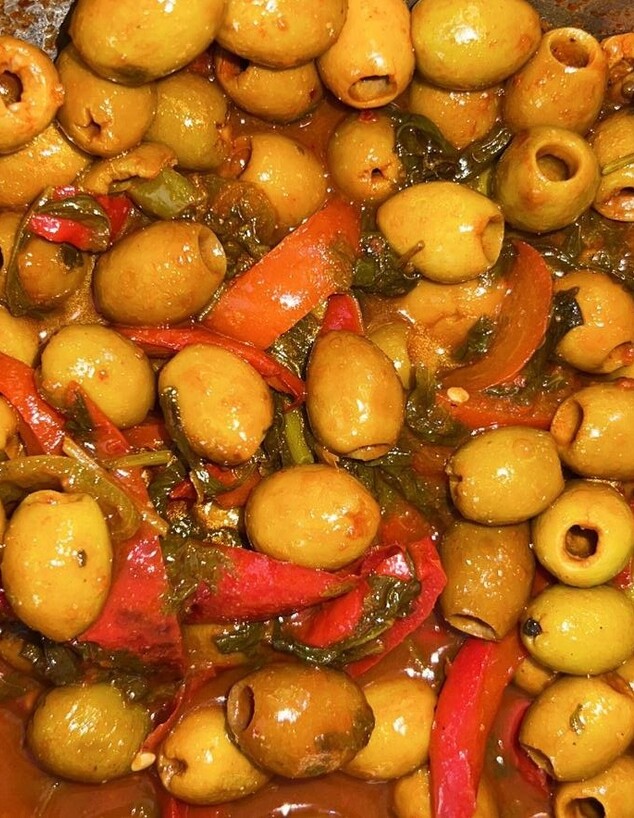 זיתים מרוקאיים מבושלים (צילום: יעל קצב, אוכל טוב, mako)