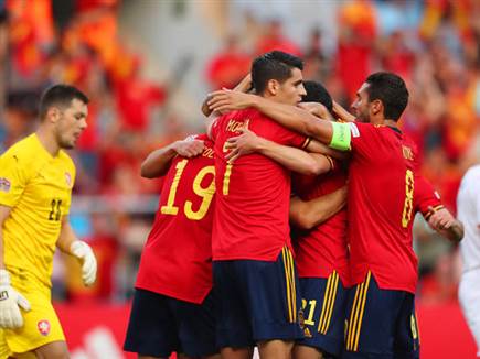 שמח בנבחרת ספרד (Getty) (צילום: ספורט 5)