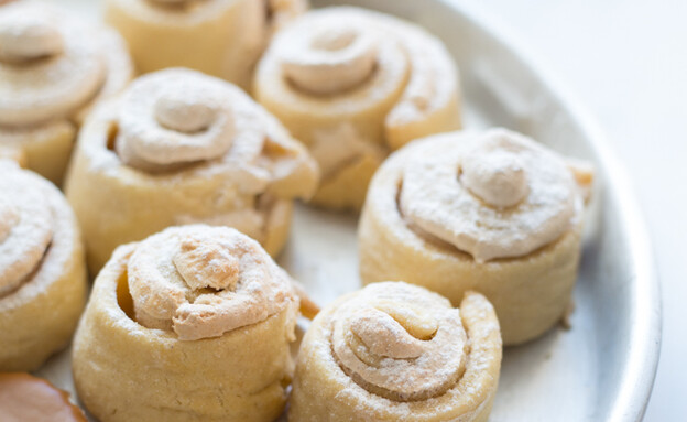 עוגיות לגננת, קרן אגם