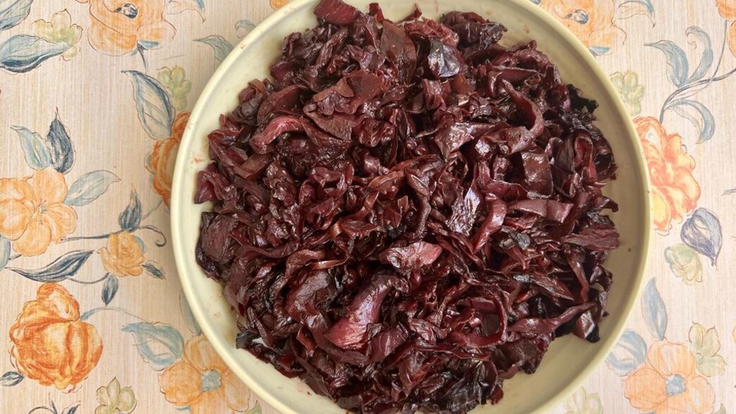 סלט כרוב אדום שנטרף בשנייה