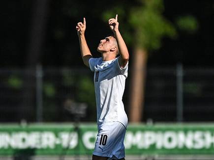 גלוך השווה תוך תשע דקות (UEFA)