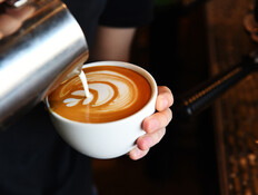 כוס קפה (צילום: Shutterstock)