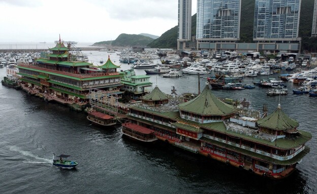 המסעדה הצפה בהונג קונג (צילום: רויטרס)