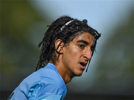 משחק נהדר שלו. עבד (UEFA)