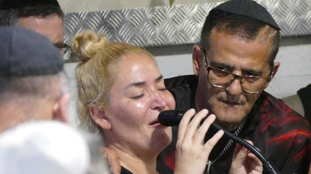 דורין סגול בלוויה של ליאור