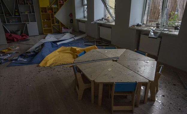 תקיפה רוסית במרכז מסחרי בלב אוקראינה (צילום: AP)