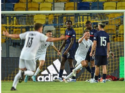 (uefa) (צילום: ספורט 5)