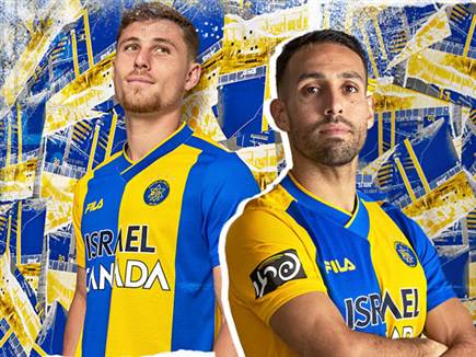 גולסה וקניקובסקי. מכבי ת"א חוזרת לחצי חצי (האתר הרשמי של מכבי ת"א)