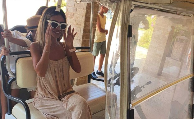 ג'קי אזולאי, פאני בוזגלו, אודליה סויסה בחופשה ג'קי אזולאי, פאני בוזגלו, אודליה סויסה בחופשה