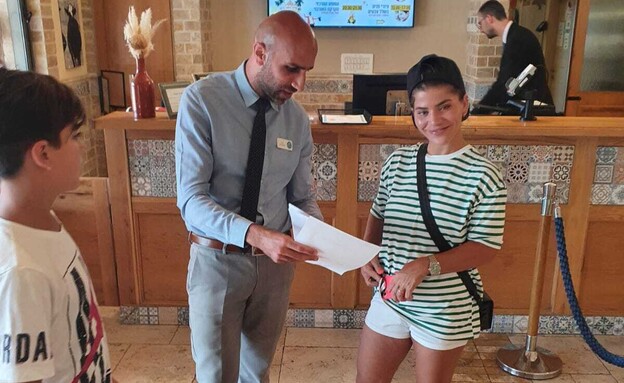 ג'קי אזולאי, פאני בוזגלו, אודליה סויסה בחופשה ג'קי אזולאי, פאני בוזגלו, אודליה סויסה בחופשה