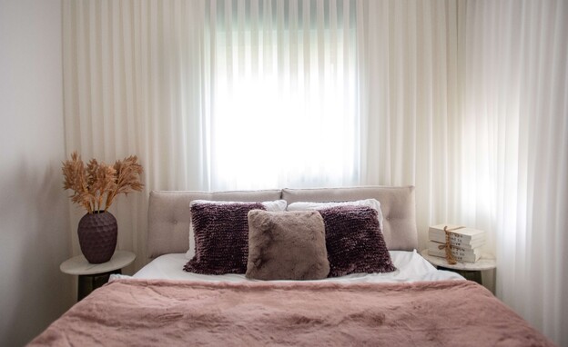 חדר השינה בדירה של נרקיס, עיצוב לימור בר חן (צילום: גלעד רדט)