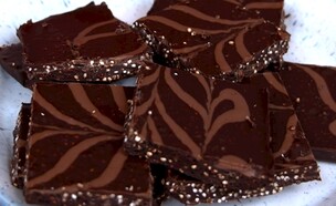 חטיף שוקולד משני רכיבים (צילום: Studio Edge)