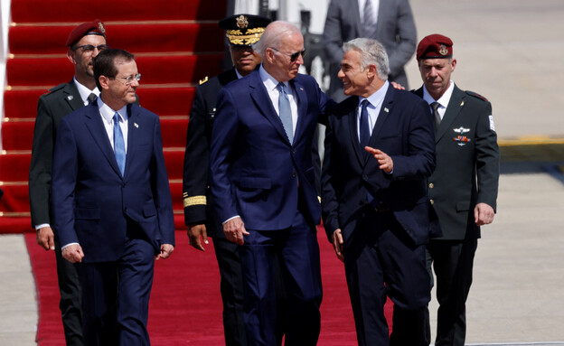 ביקור ביידן: נשיא ארה"ב, יאיר לפיד, יצחק הרצוג (צילום: רויטרס)