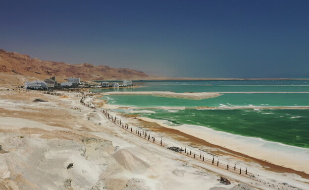 הטיילת החדשה באזור המלונות בים המלח (צילום: חדשות 12)
