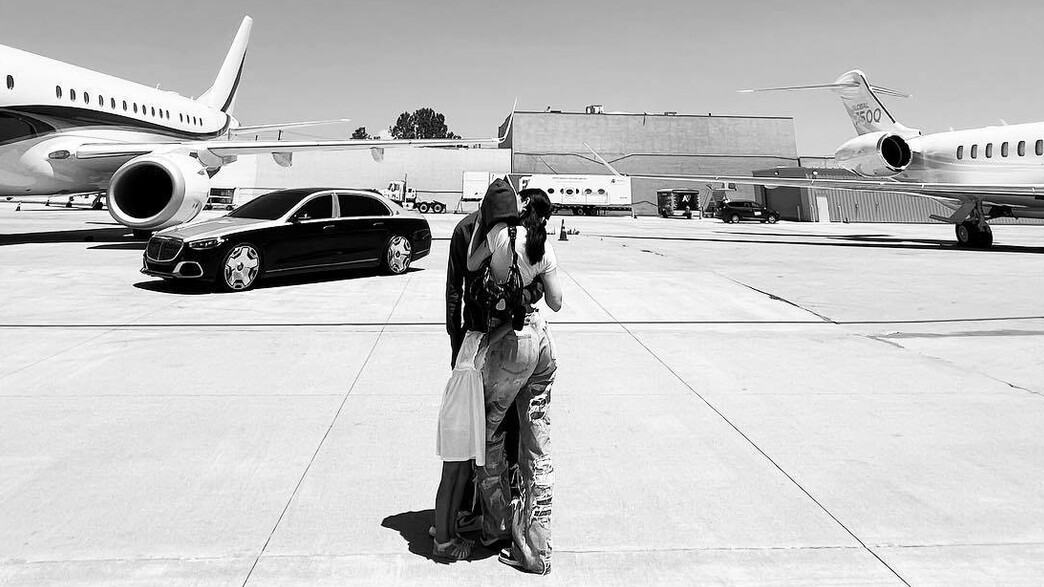 קיילי ג'נר וטראוויס סקוט, מטוס פרטי (צילום: instagram)