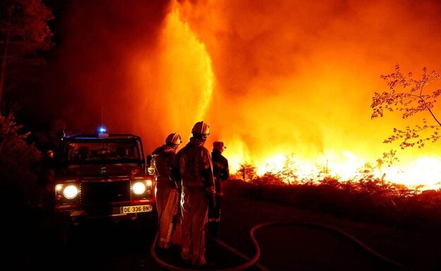 גל חום באירופה: שריפה באזור ז'ירונד שבצרפת (צילום: Reuters)