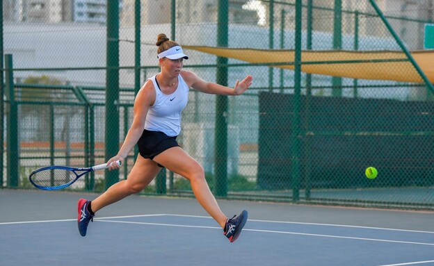 קריסטין יונס, טניסאית מהחברה הערבית בישראל (צילום: אלכס גולדשטיין)