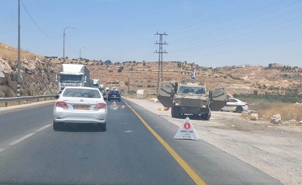 הערכות משטרתית לחימה במחסום חוצה שומרון  (צילום: איתן שויבר, TPS)