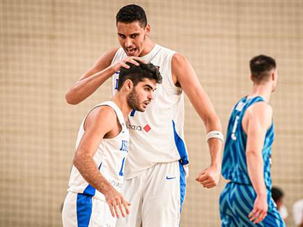 (FIBA) (צילום: ספורט 5)