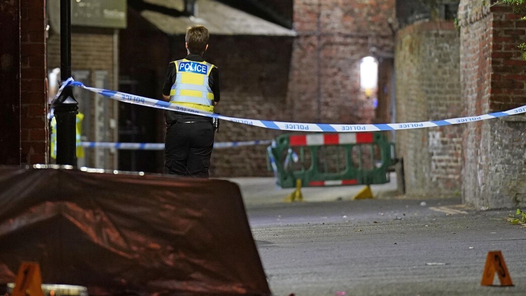 ילדה נדקרה למוות בבריטניה ילדה נדקרה למוות בבריטניה