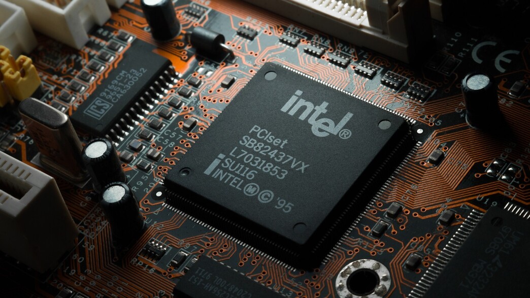 צ'יפ ושבבים של אינטל, Intel
