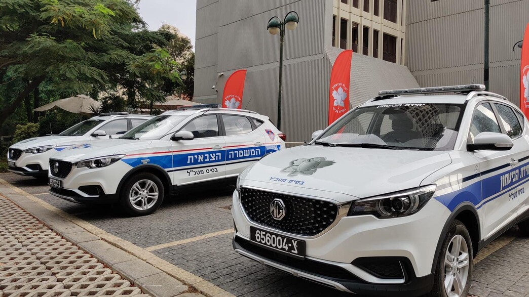 רכבים חשמליים בבסיס הקריה רכבים חשמליים בבסיס הקריה