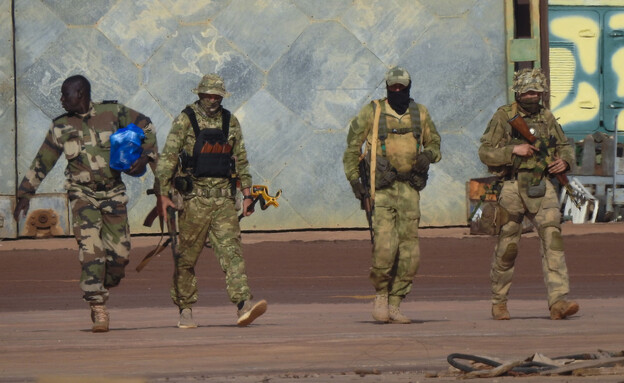 שכירי חרב רוסים במאלי (צילום: ap)