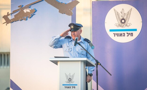 ראש להק ציוד בחיל האוויר תא"ל שמעון צנציפר (צילום: דובר צה"ל)
