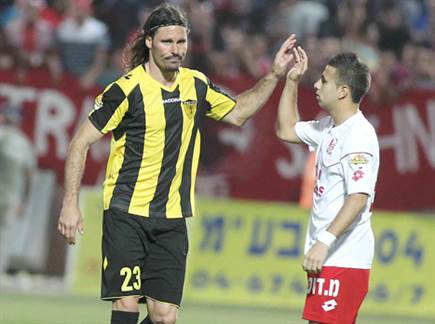 סבע בתקופתו בסכנין. בינתיים רק שומר על כושר (אלן שיבר)