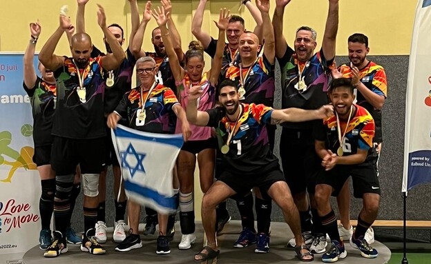 נבחרת הכדורעף הגאה, מועדון הספורט הגאה  (צילום: viral press)