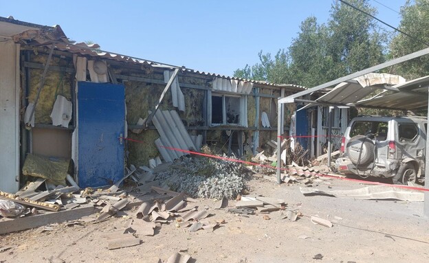 מבצע עלות השחר: בית שספג פגיעה במועצה אזורית אשכול (צילום: N12)