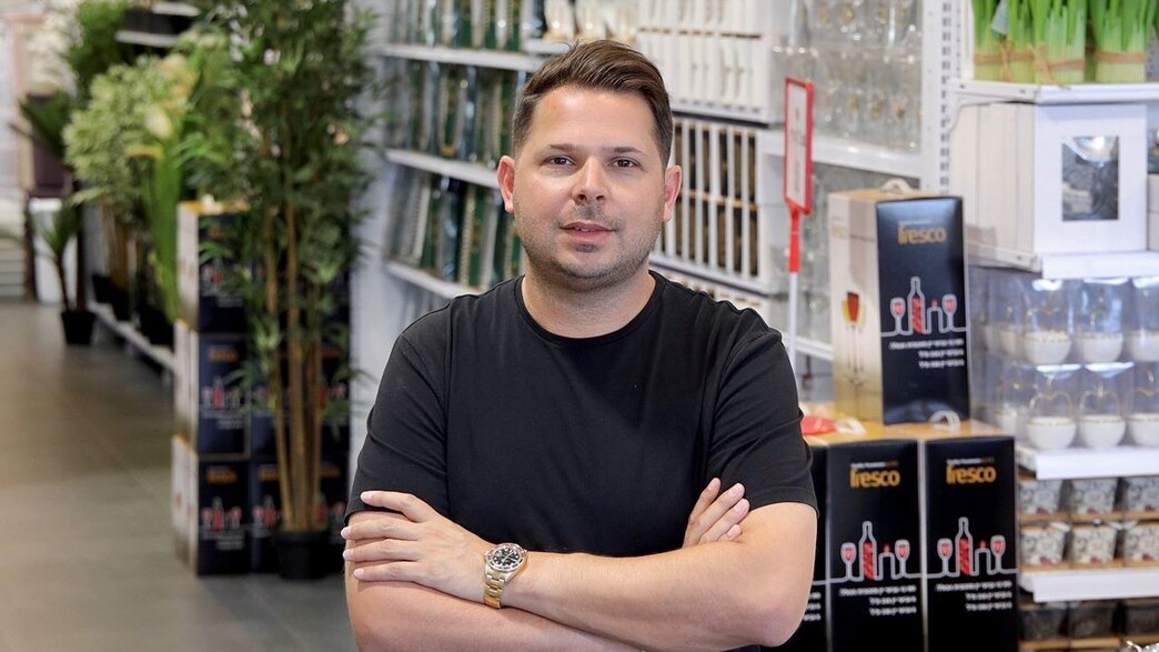 רועי ונונו, בעלים ומנכ"ל קבוצת ג'מבו סטוק רועי ונונו, בעלים ומנכ"ל קבוצת ג'מבו סטוק