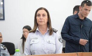 נציבת שב"ס קטי פרי בעדותה בוועדת הבדיקה הממשלתית לבריחת האסירים  (צילום: דוברות המשרד לביטחון הפנים)