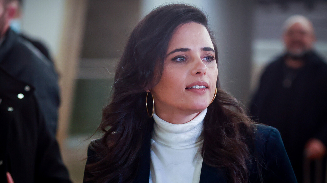 שרת הפנים איילת שקד בנתב"ג שרת הפנים איילת שקד בנתב"ג