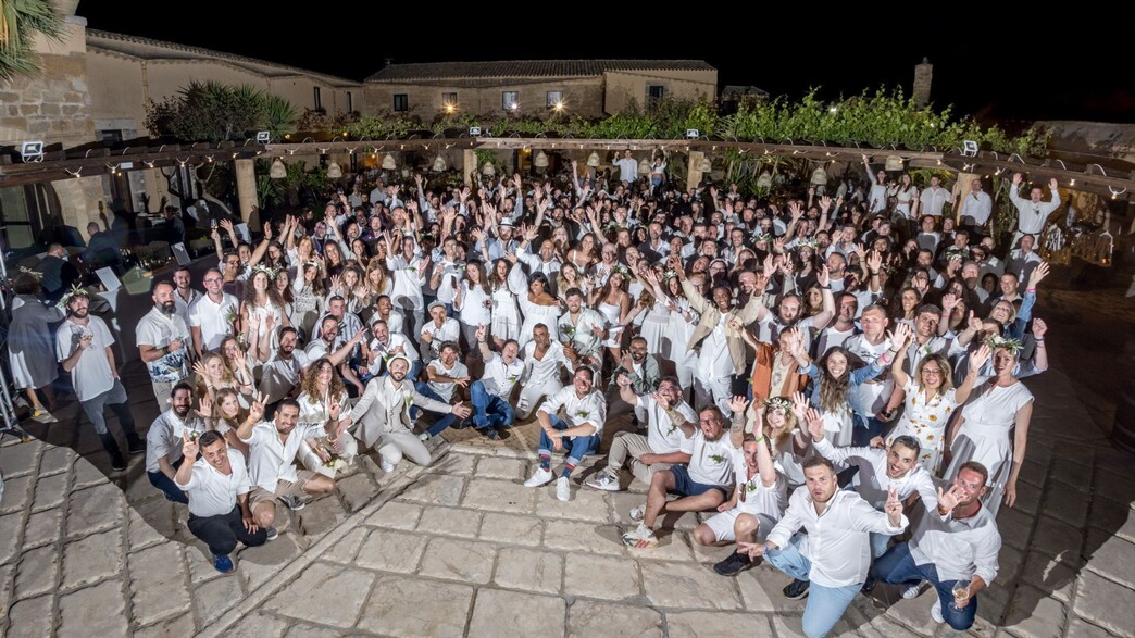 צוות גסטי, Guesty Team