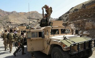לוחמי הצבא האפגני - לפני הנסיגה האמריקנית (צילום: reuters)