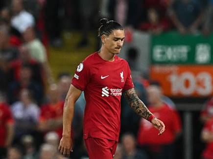 הותיר את קבוצתו בעשרה שחקנים. נונייס (GETTY)