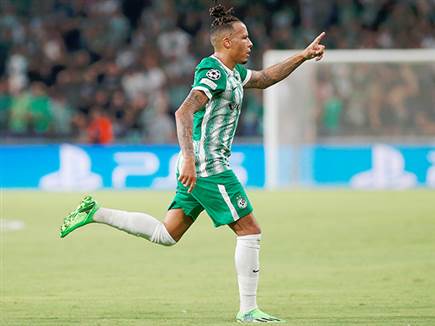 ואחריו בא שרי עם הגולאסו (צילום: אלן שיבר)