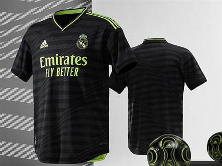 החולצה השלישית (ריאל מדריד, רשמי)