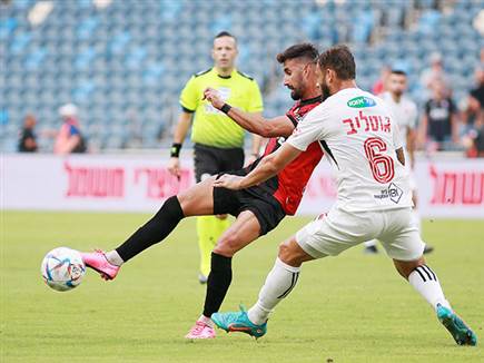 תורג'מן והשחקנים לא עמדו בסכנה (צילום: קובי אליהו)