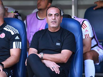 גם כשהמאמן שלה שלח את הכלים לדשא (צילום: קובי אליהו)