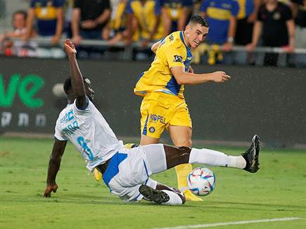 גלוך. פתח לראשונה העונה בהרכב וסיפק בישול (צילום: אלן שיבר)