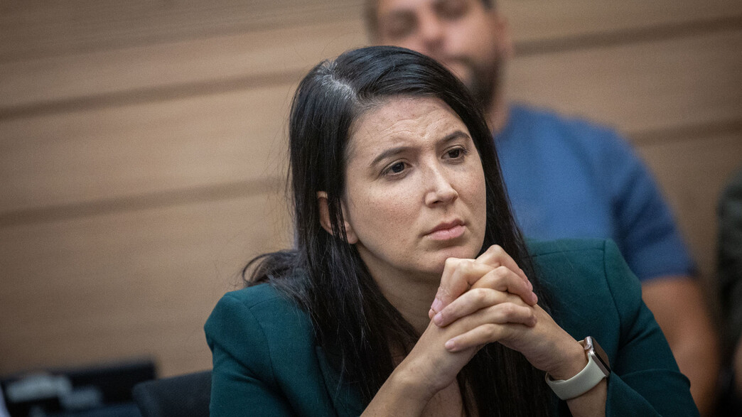 שירלי פינטו