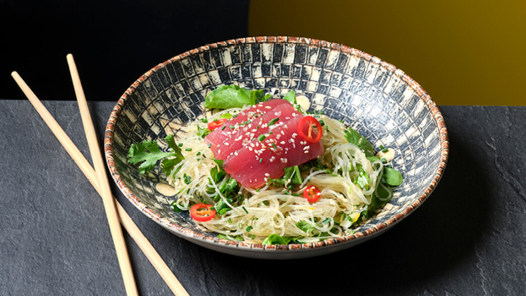 סלט סשימי סלט סשימי