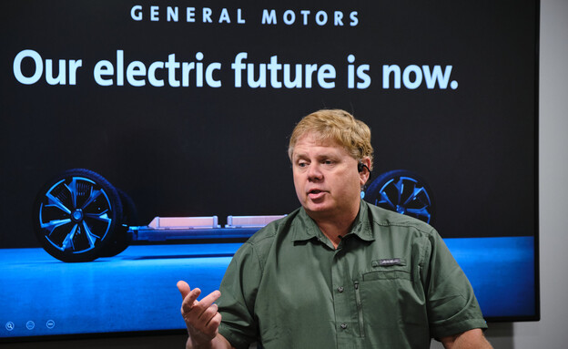 טים גרו (צילום: Steve Fecht and General Motors)